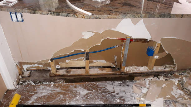 Best Residential water damage restoration  in Lindsborg, KS